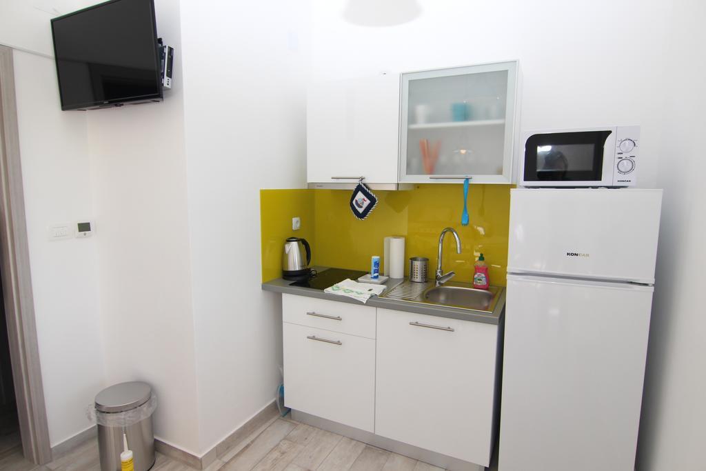 Apartment Villa Franci Pag Town Bagian luar foto