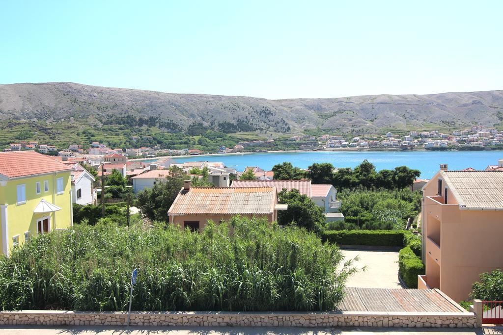 Apartment Villa Franci Pag Town Bagian luar foto