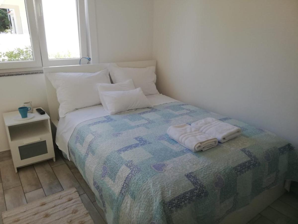Apartment Villa Franci Pag Town Bagian luar foto
